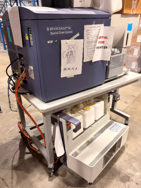 Flow Cytometer / Cell Analyzer