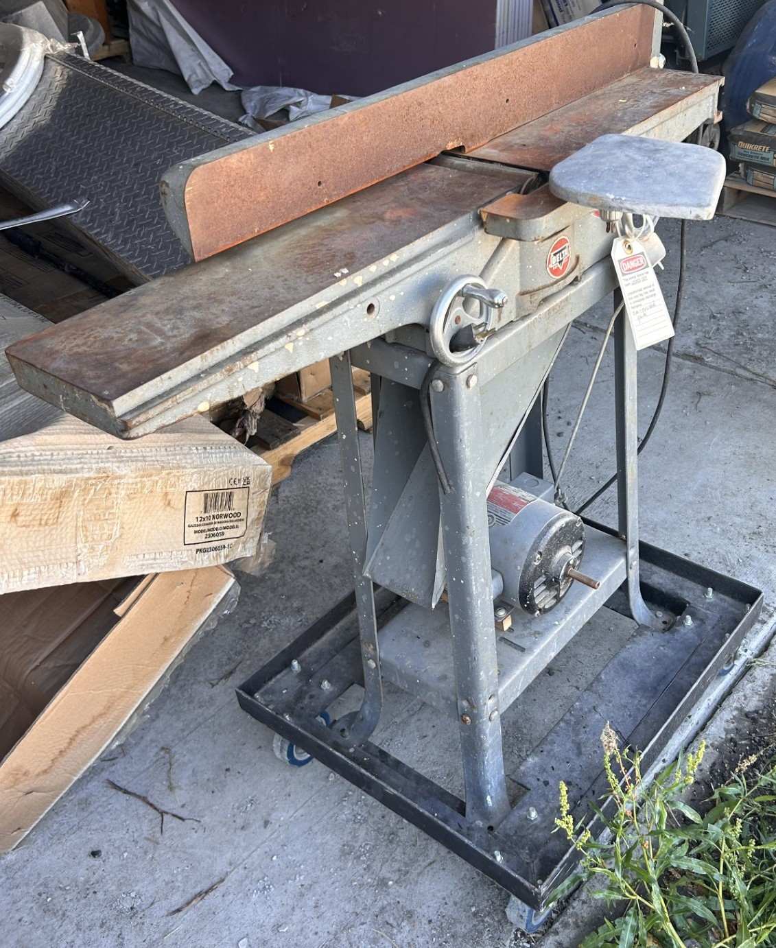 Grizzly Metal Band Saw