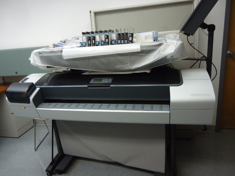 HP Designjet T1200 Plotter