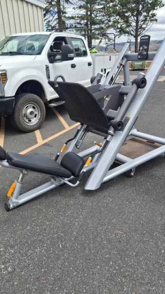 Left Foot Accelerator Pedal.