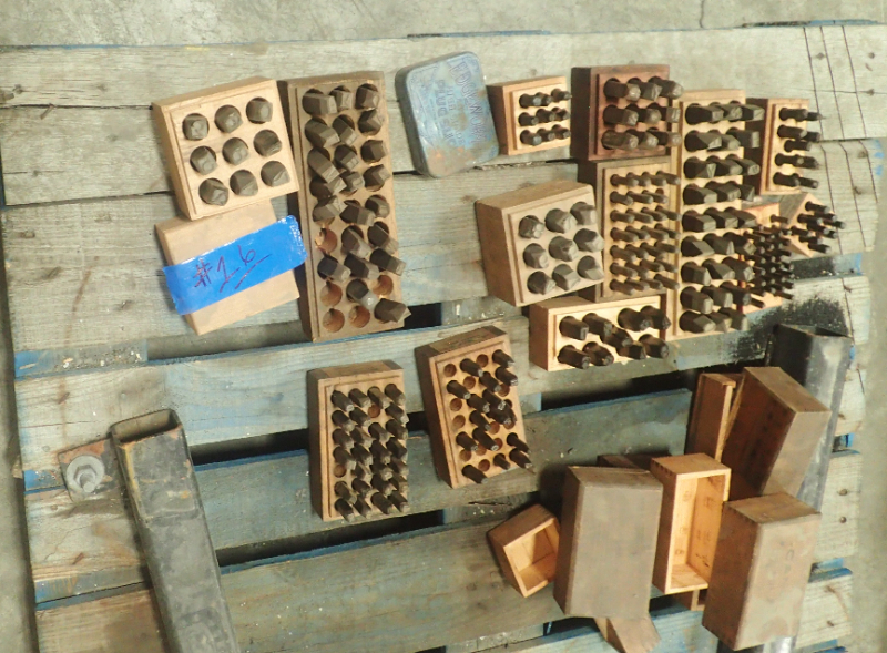 Metal Stamps (pallet 16- 1 LOT)