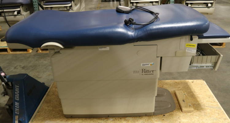 MidMark exam table