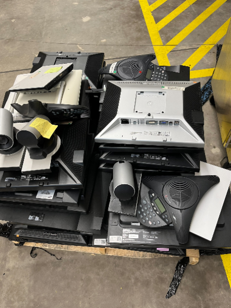 Monitors and Polycom