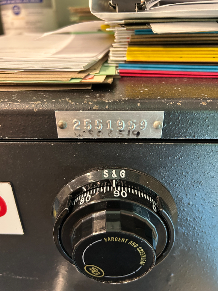 MOSLER GSA SECURITY CONTAINER SAFE