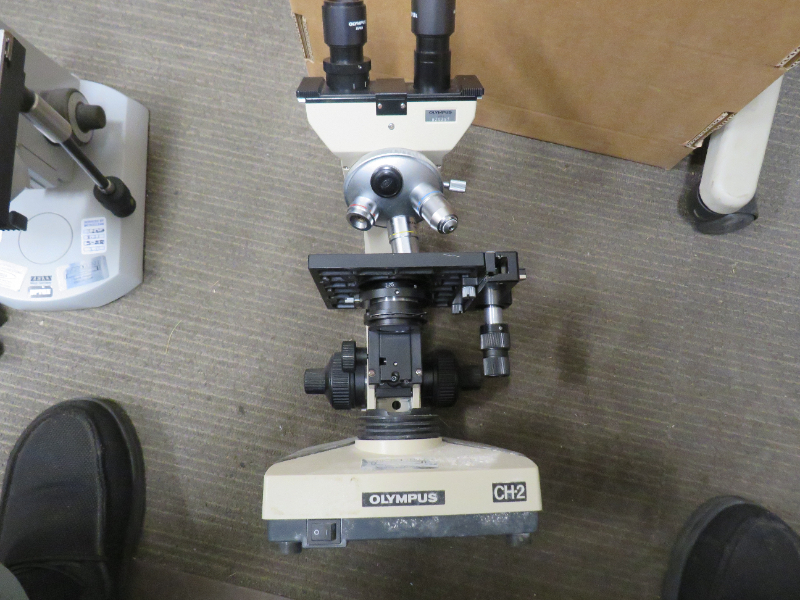 Olympus CH2 / CHT Compound Microscope
