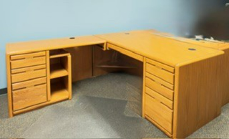 Orman Grubb Contemporary Computer Desk with Right Hand Return