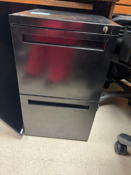 PEDESTAL FILE CABINET - MOBILE