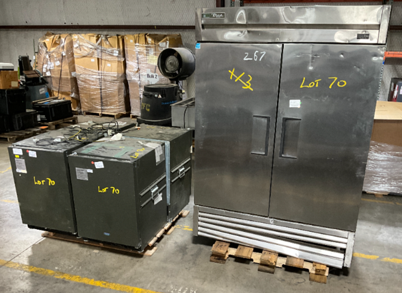 Refrigerator/ Freezers