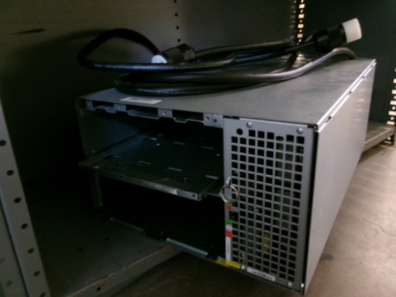 SCHNEIDER ELECTRONICS BATTERY BACKUP (UPS)