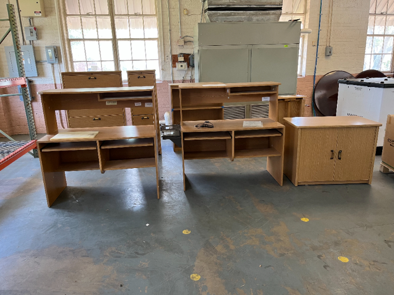 Server Rack/Cabinets