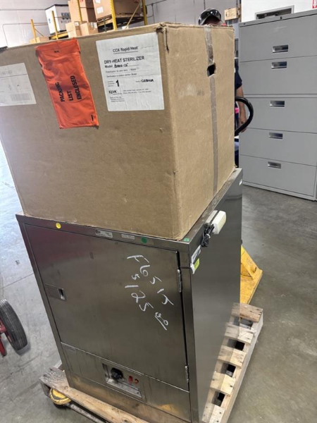 STERILE STORAGE CABINET