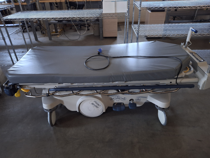 Stryker Mobility Zoom Stretcher