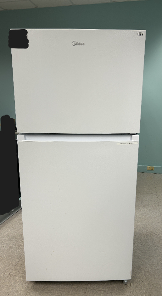 Top-Freezer Refrigerator