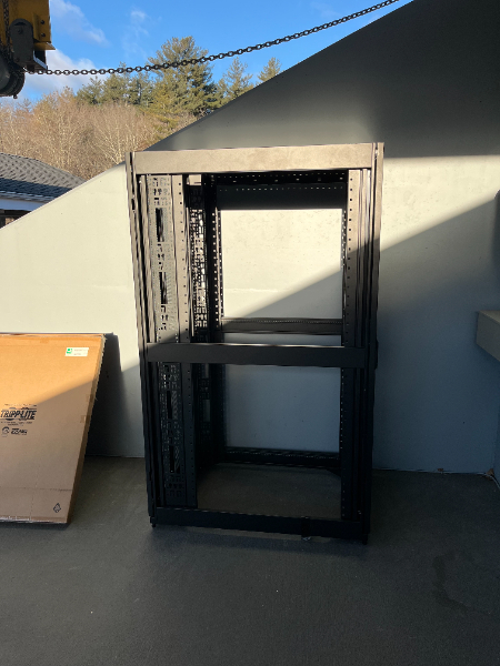 Tripp Lite Server Rack
