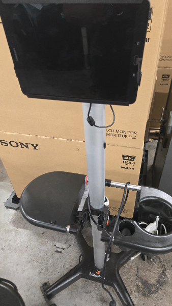 Ultrasonic Scanning System and Blood Pressure Monitor