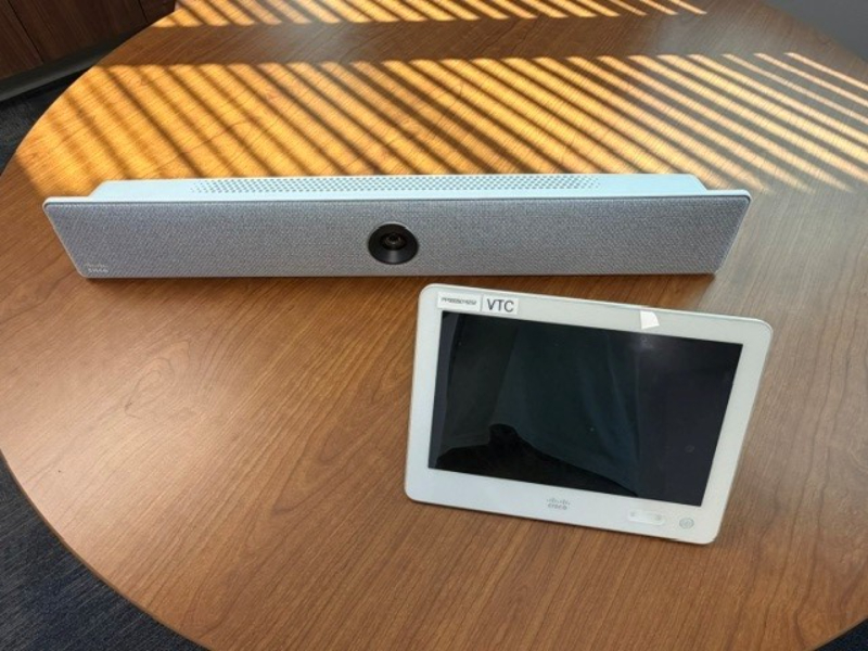 VTC - Monitor and Speaker