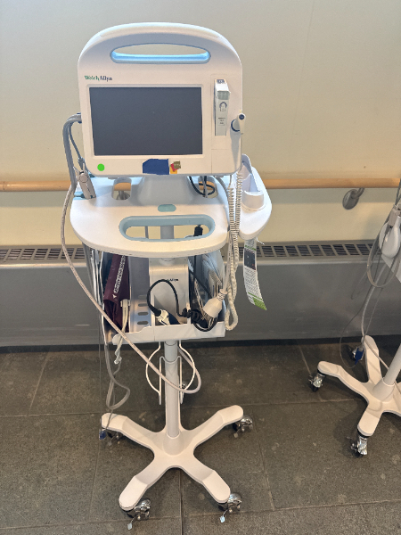 WELCH ALLYN CONNEX 6800 (1 LOT)