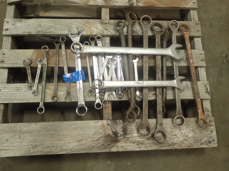 Wrenches (pallet 17-1 LOT)