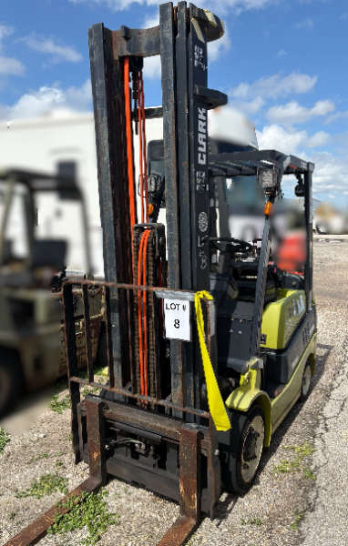 Yale Forklifts 2EA