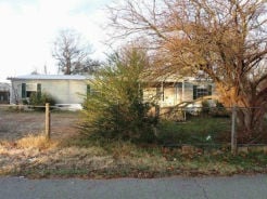 Mobile Home 4BR 2BA - 219 N BEECH ST, Spiro, OK