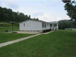 Mobile Home 4BR 3BA - 184 DOGWOOD LN, Grayson, KY