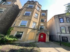 Single Family 10BR 4BA - 417 E 60TH ST, Chicago, IL