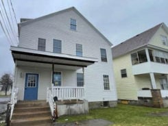 Single Family 10BR 5BA - 52 DUDLEY AVE, Yorkville, NY