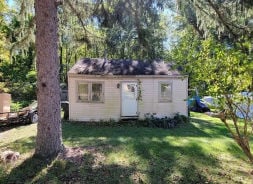Single Family 1BR 1BA - 5820 ASH ST, Chippewa Lake, OH