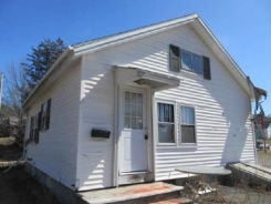 Single Family 1BR 1BA - 993 MAIN RD, Holden, ME