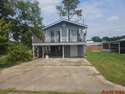 Single Family 2BR 1BA - 101 Avenue A, Pierre Part, LA
