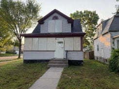 Single Family 2BR 1BA - 2030 RUSSELL AVE N, Minneapolis, MN