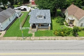 Single Family 2BR 1BA - 310 N TEKOPPEL AVE, Evansville, IN