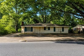 Single Family 2BR 1BA - 3579 SHARP AVE, Memphis, TN
