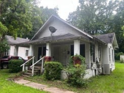 Single Family 2BR 1BA - 402 E TEXAS AVE, Ruston, LA