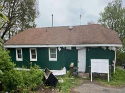 Single Family 2BR 1BA - 45 HIGHVIEW AVENUE, Milford, CT