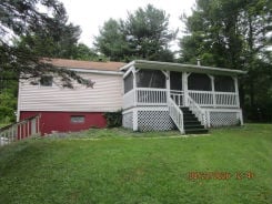 Single Family 2BR 1BA - 49 WIRE VILLAGE RD, Spencer, MA