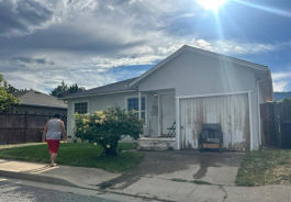 Single Family 2BR 1BA - 611 SISKIYOU ST, Yreka, CA