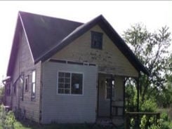 Single Family 2BR 1BA - 6757 SEWARD LN, Camden, MO