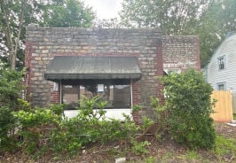 Single Family 2BR 1BA - 68 Gillis Rd., Portsmouth, VA