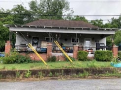 Single Family 2BR 2BA - 2103 6TH AVE, Phenix City, AL
