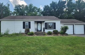 Single Family 2BR 2BA - 408 Bender Ave, East Alton, IL
