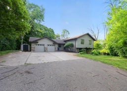 Single Family 2BR 2BA - 4110 JUNEAU LN N, Plymouth, MN