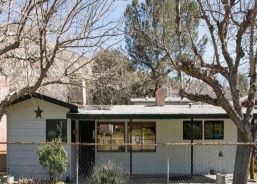 Single Family 2BR 2BA - 452 SIRRETTA ST, Kernville, CA