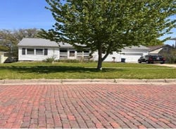 Single Family 2BR 2BA - 509 E 4TH ST, West Liberty, IA
