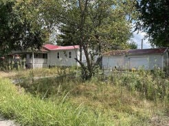 Single Family 2BR 2BA - 6779 S State Highway 7, Montreal, MO