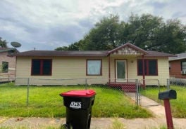 Single Family 3BR 1BA - 1028 SAINT CHARLES ST, Lafayette, LA