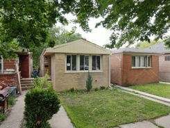 Single Family 3BR 1BA - 1115 W 110TH ST, Chicago, IL