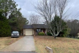 Single Family 3BR 1BA - 135 COLBY DR NE, Huntsville, AL