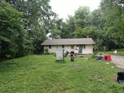 Single Family 3BR 1BA - 1630 E 400 S, Knox, IN