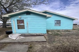 Single Family 3BR 1BA - 213 5TH AVE NE, Cut Bank, MT